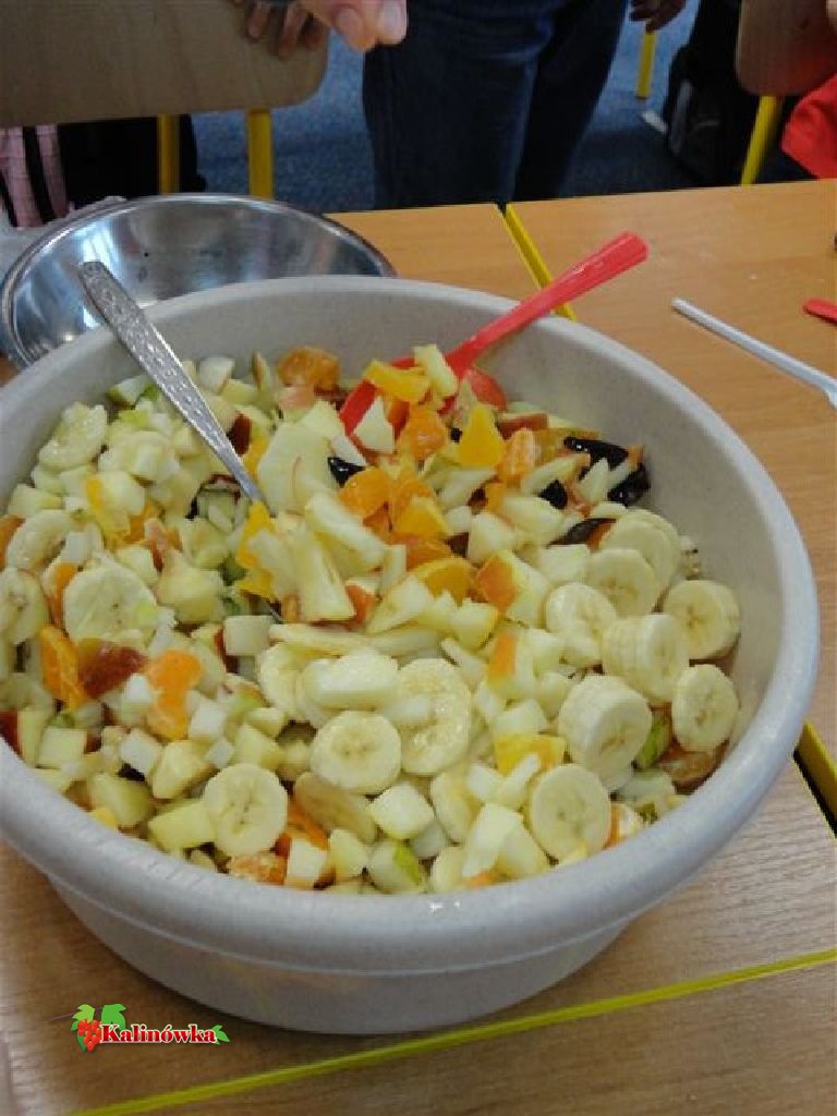  2012_03_5 porcji warzyw, owoców lub soku_5